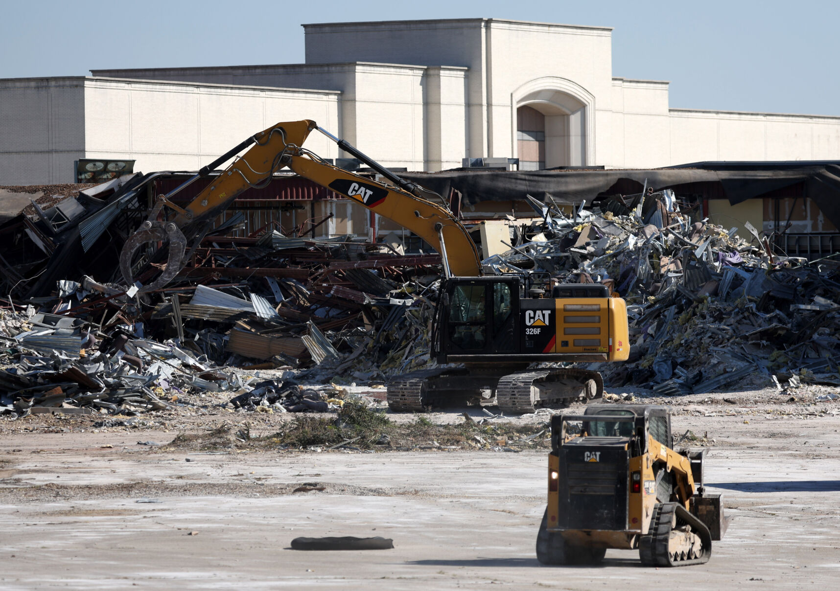 Demolition continues at Jamestown Mall